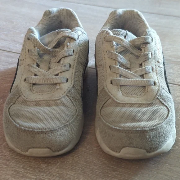 Puma Toddler Girls Sneakers - Picture 2 of 4